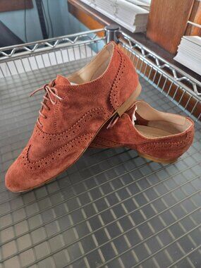 Garnet Hill Felisa Soft Oxford wingtip suede shoe burnt orange Sz 9